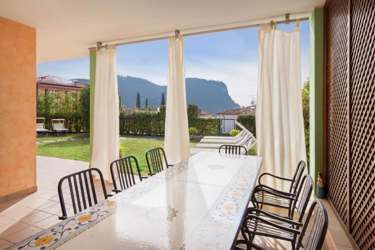 Villa Regina Gardesana Extérieur photo